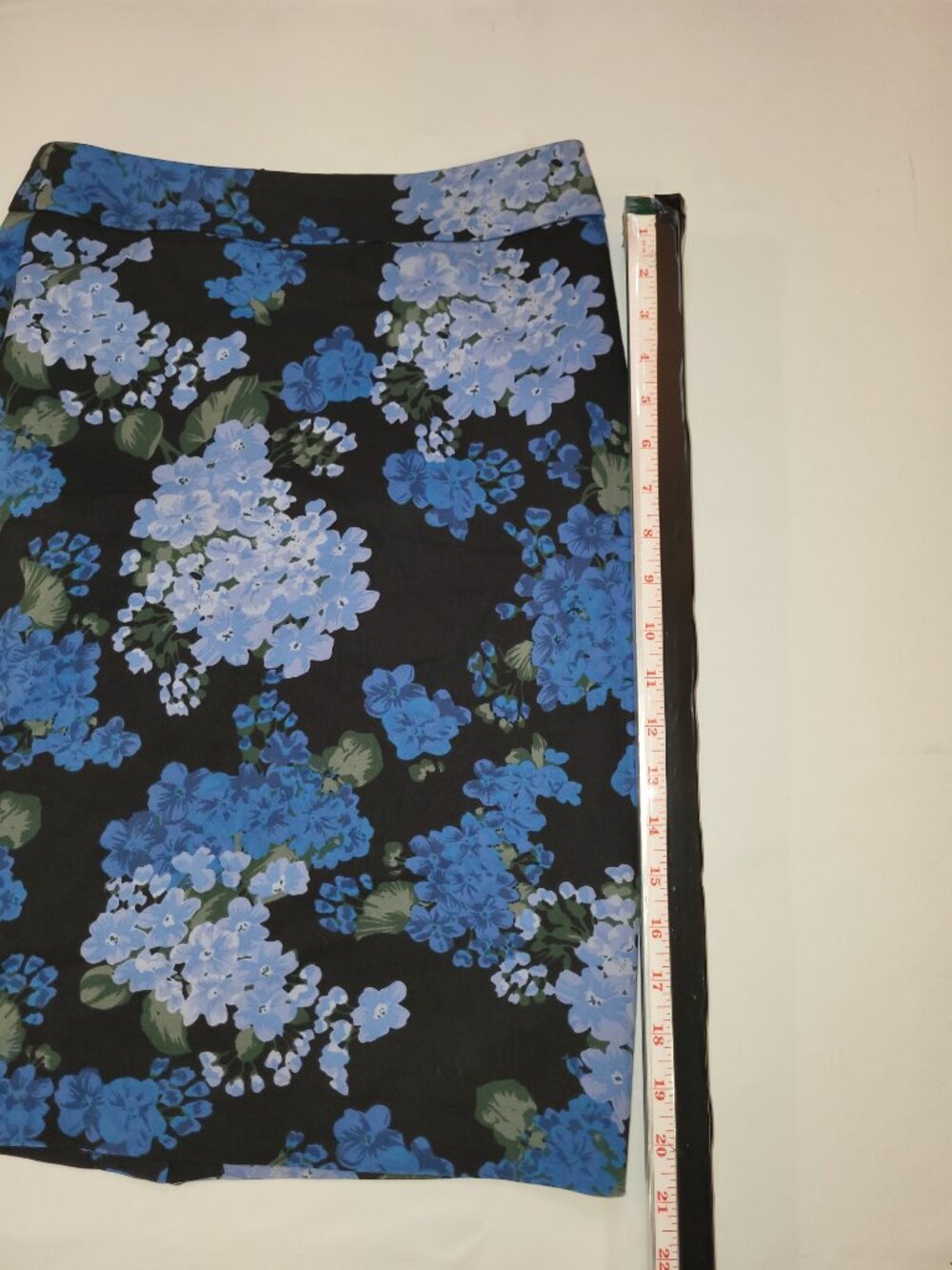 Ricki's skirt flowers floral black Floral Pencil Skirt Size 2 - Picture 4 of 6